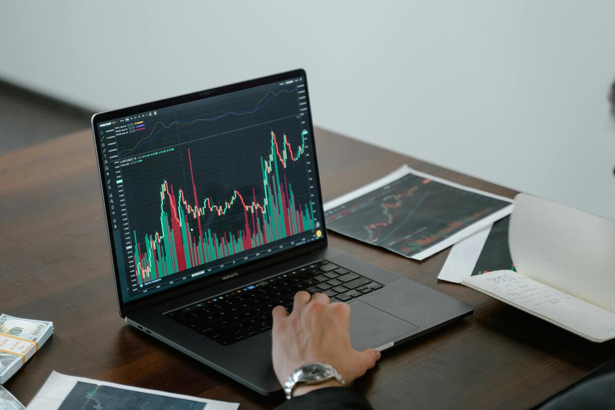 دراسة جدوى مشاريع النقل والخدمات اللوجستية في السعودية 2025